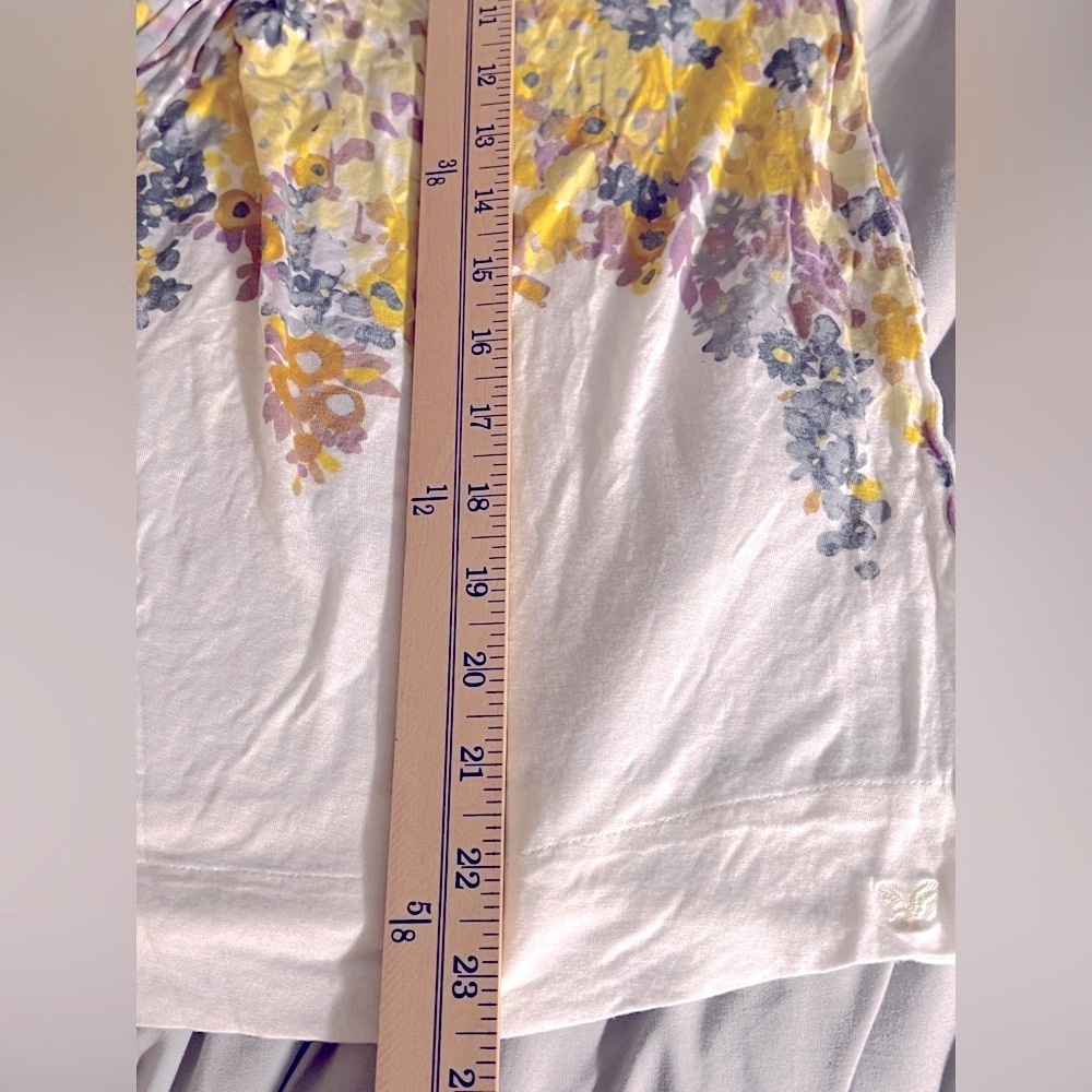 American Eagle Yellow and Gray Floral V Nevk Tank Top - Picture 8 of 10